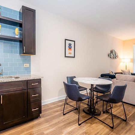 Beautiful 1Br W Balcony Gym Patio Areas Apartamento Charlotte Exterior foto